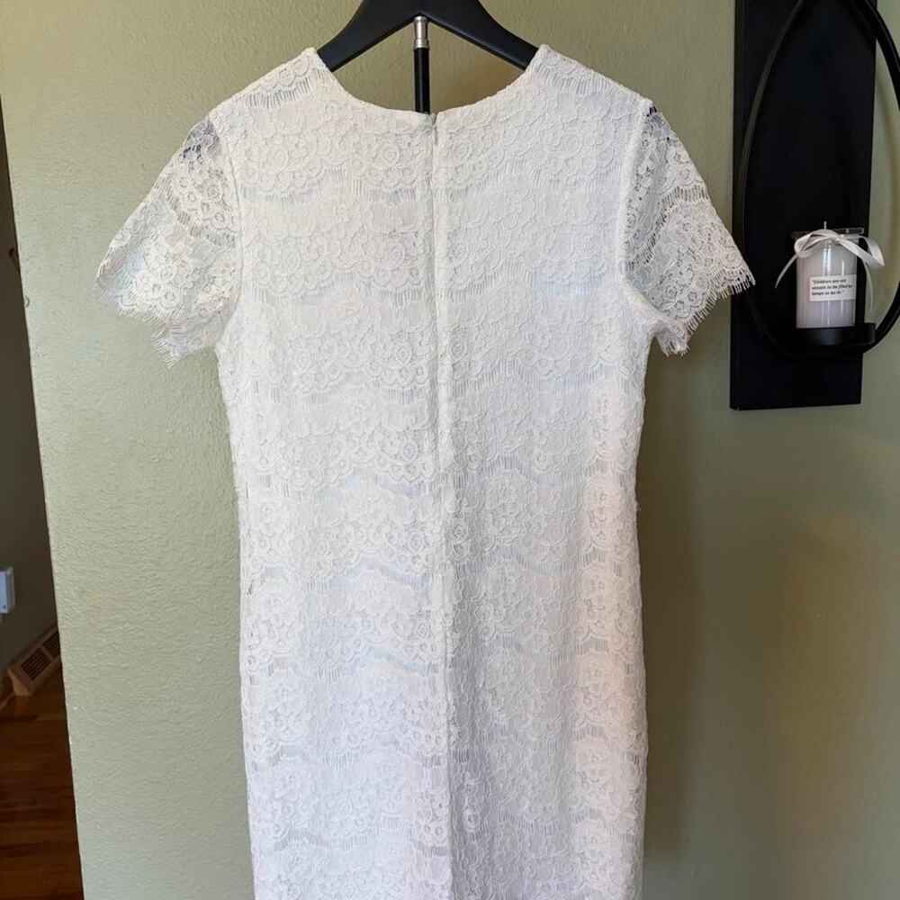 Cyvesoula White Lace Dress